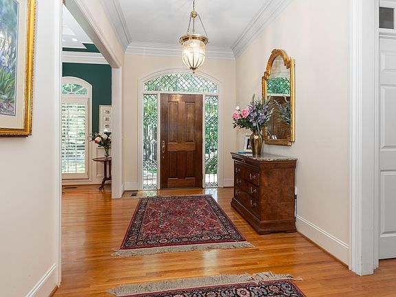 5th image of 4905 Cold Harbor Dr