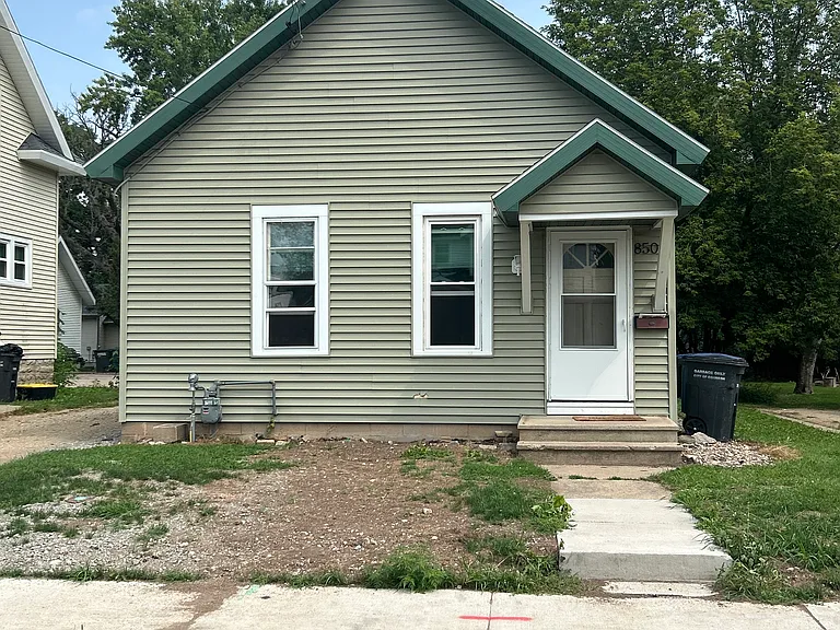 850 Cherry St — Photo 1
