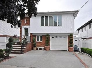 16208 86th St, Howard Beach, NY