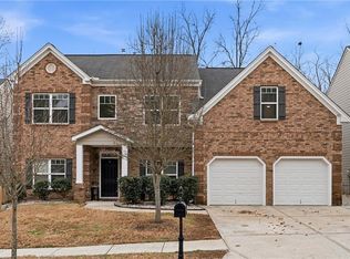 2401 Foxy Dr, Bethlehem, GA 30620