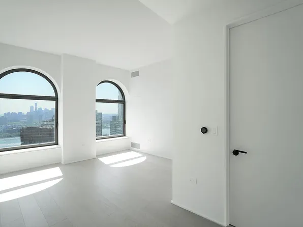 130 William Street image 29 of 68