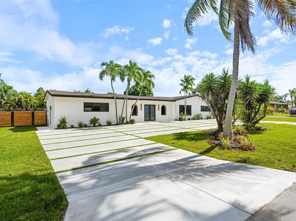14421 SW 85th Ave, Palmetto Bay, FL 33158
