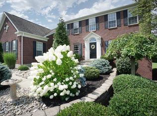 725 Cedar Ridge Dr, Lebanon, OH 45036