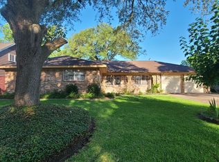 2212 Locklaine Dr, Pasadena, TX 77502