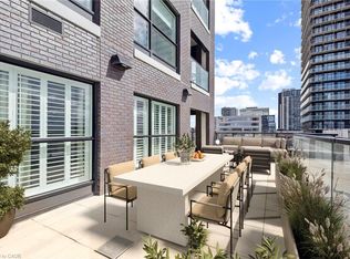 1 Victoria St S #613, Kitchener, ON N2G 0B5