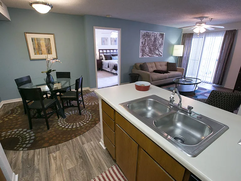 The Residence at White River Apartments — Photo 14