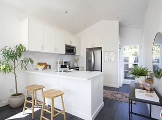 2940 3/4 9th Ave, Los Angeles, CA 90018