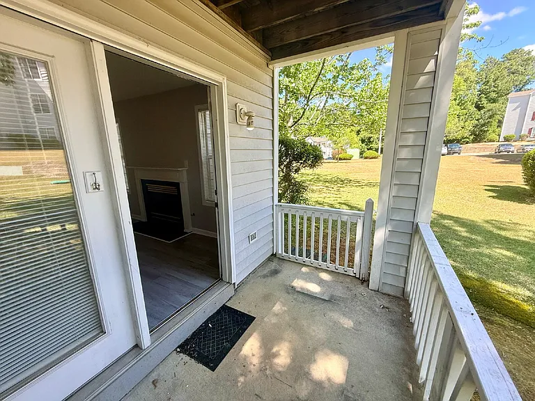 224 Waterdown Dr #1 — Photo 24