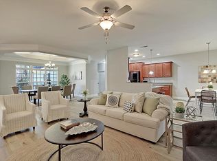 607 Hunters Haven Ln, Huger, SC 29450