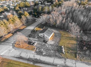 6 Blue Hl E, Bangor, ME 04401