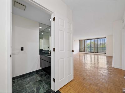 900 Palisade Ave APT 2J, Fort Lee, NJ, 07024