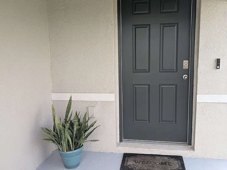 2902 Rock Sound St — Photo 4