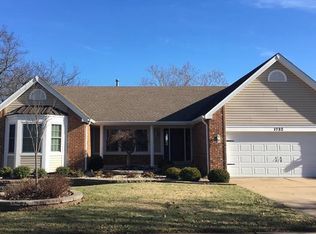 1732 Coronita Dr, Fenton, MO 63026