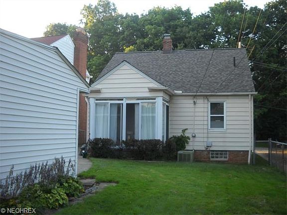 2nd image of 11414 Edgepark Dr