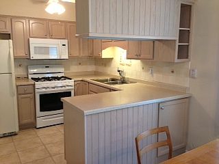 4th image of 718 Gloucester Dr