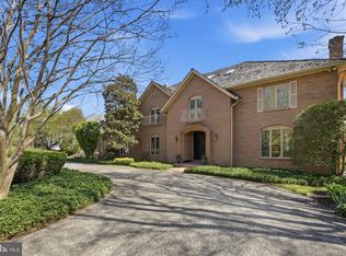 10517 Alloway Dr, Potomac, MD 20854