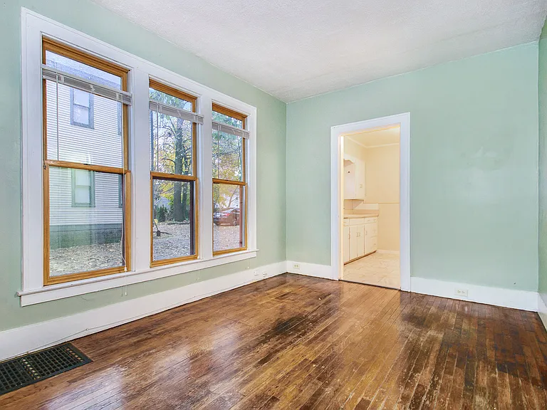 816 Wealthy St SE #2 — Photo 10