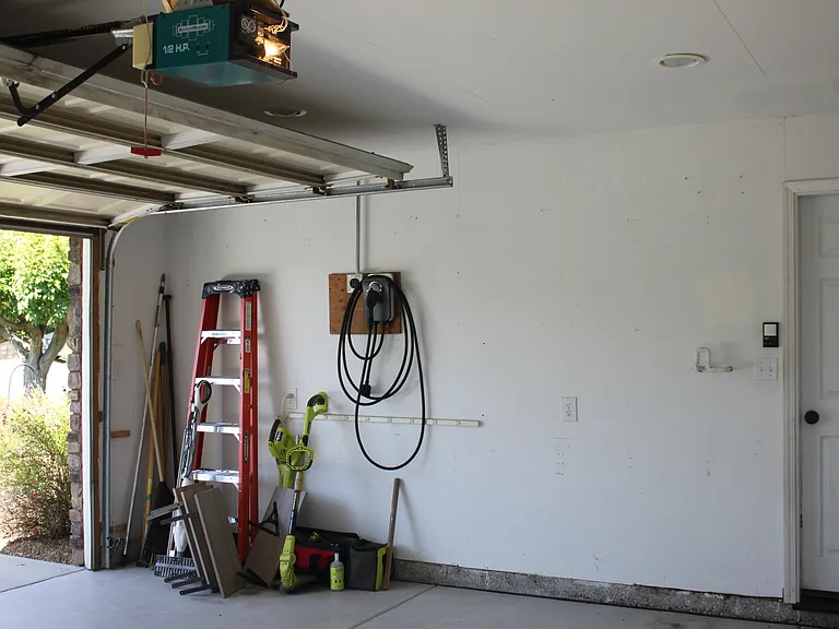 3610 Cerrito St — Photo 52