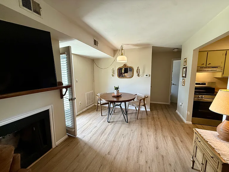 3551 Timberline Trl #3551 — Photo 8