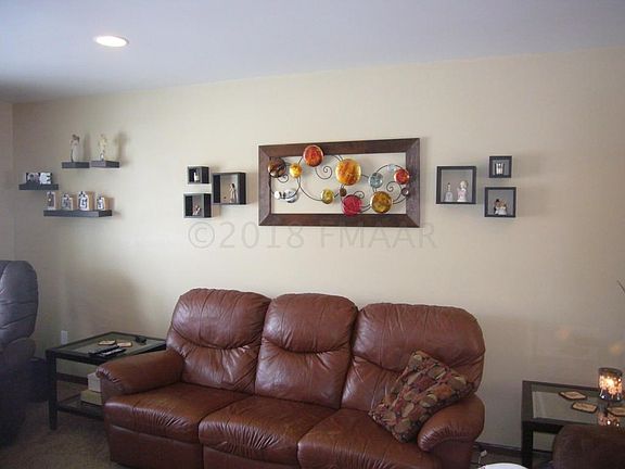 Living room 2