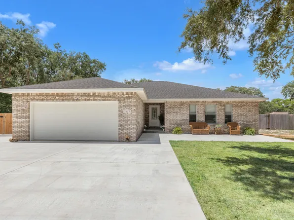 2023 Vizcaya Dr, Navarre, FL 32566
