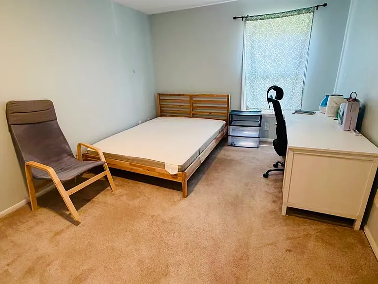 15 Bayberry Close — Photo 3