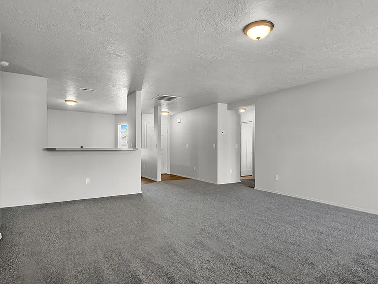 2232 N Greenville Ave — Photo 7