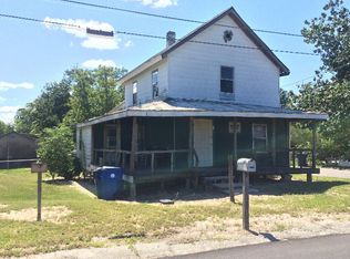 117 4th St, Frostproof, FL 33843