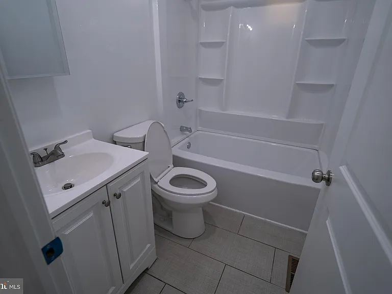 2410 Wharton St #1 — Photo 22