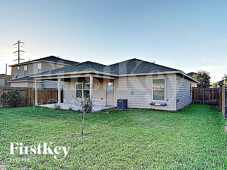 24543 Eagles Claw Dr — Photo 11