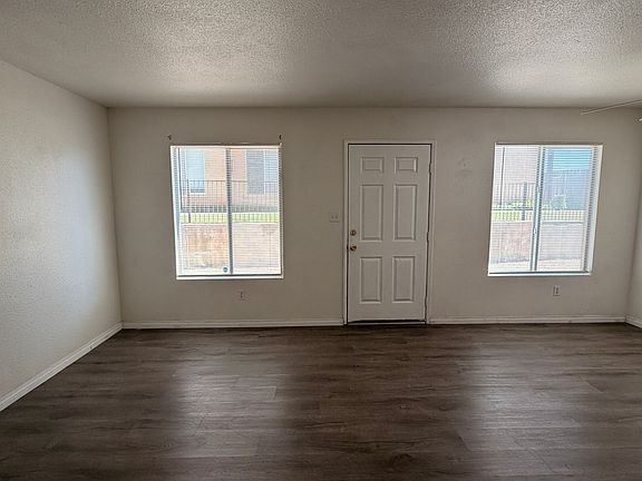 5th image of 3217 Fortier St APT D