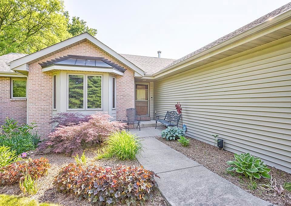 1st image of 6648 Wellingham Cir