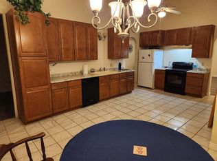 10053 S 46th St, Phoenix, AZ 85044