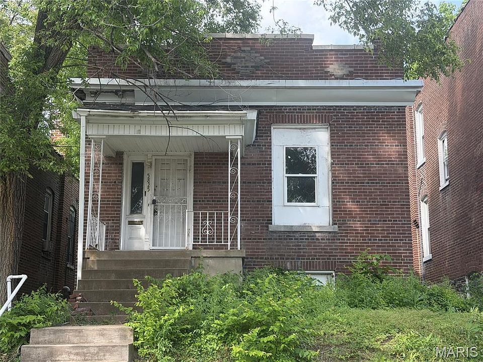 1st image of 5825 Romaine Pl