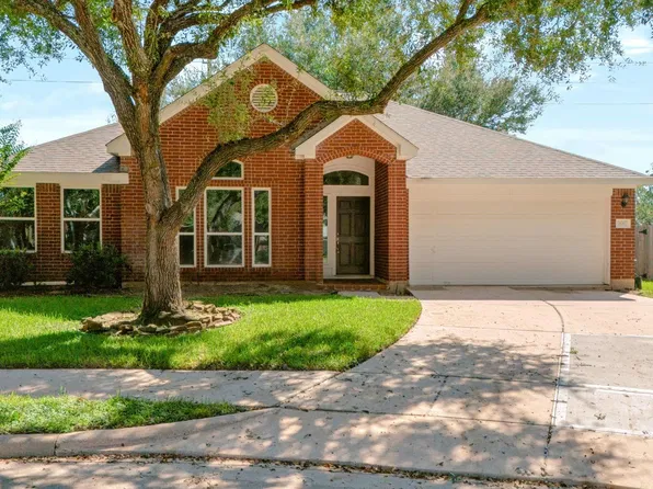 16811 Pheasant Ridge Dr, Sugar Land, TX 77498