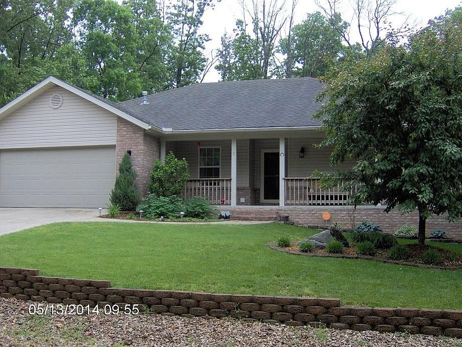1st image of 3 Coniston Ln