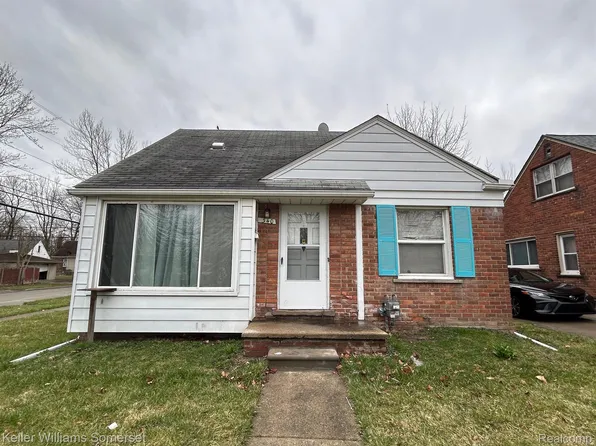 340 Arlington St, Inkster, MI 48141