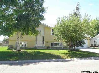 103 Independence Dr, Evanston, WY 82930