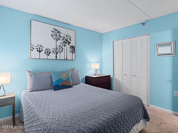 5th image of 10 N 11TH Avenue N #101