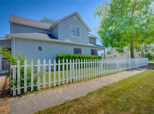126 E Hamilton St, Warrensburg, IL 62573