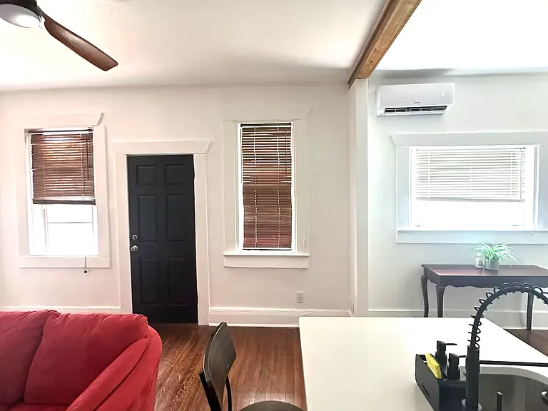 5912 N Ola Ave #1/2 — Photo 11