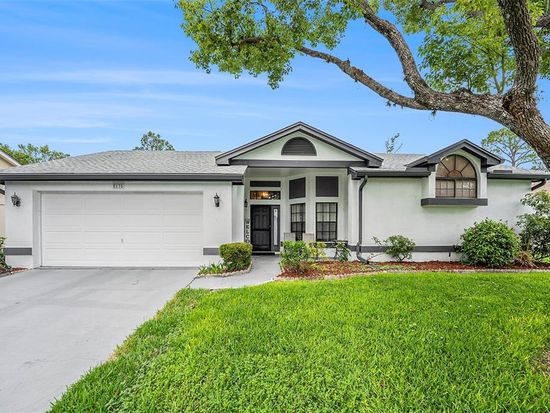8135 Golf Club Ct, Hudson, FL 34667