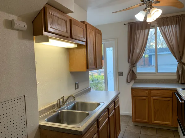 737 Key City Dr, Billings, MT 59105