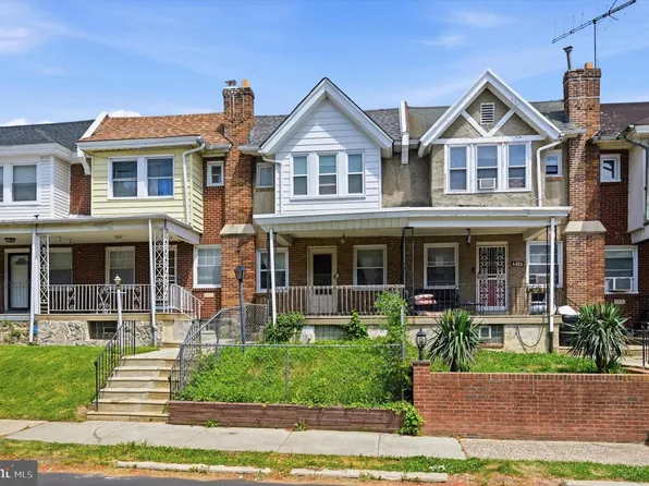 6825 N Bouvier St, Philadelphia, PA 19126