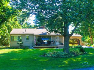 863 Maple St, Perrysburg, OH 43551