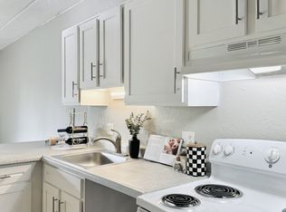 Geneva Flats, Aurora, CO 80010