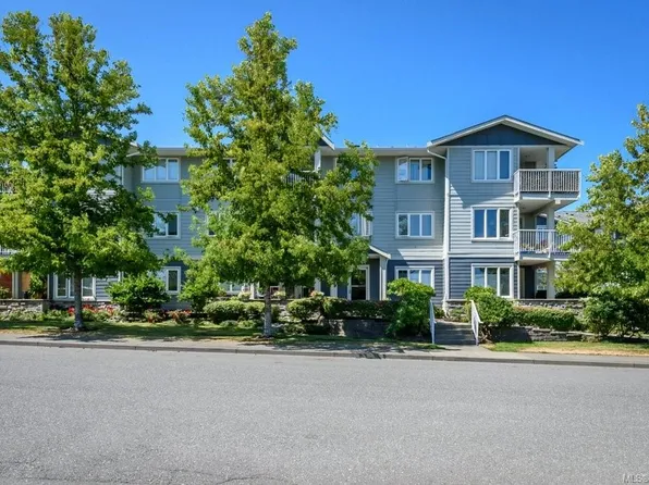 119 20th St #14, Courtenay, BC V9N 8B1