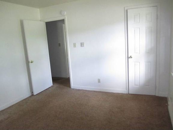 5th image of 138 Afton Pkwy