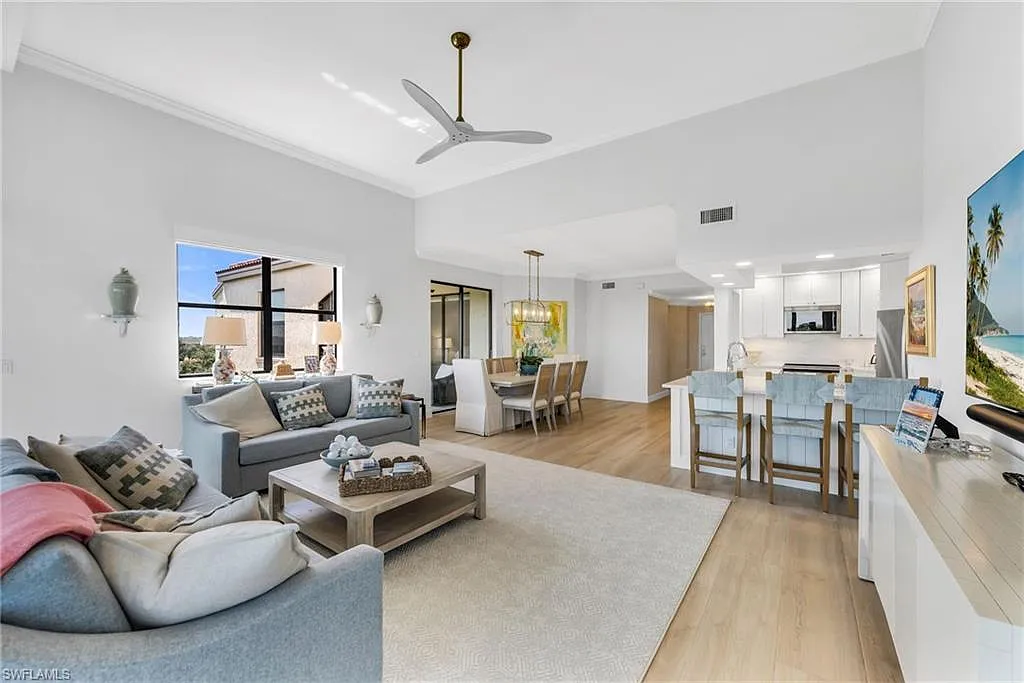2 bed, 2.0 bath, 1550 sqft, $13,000 — Photo 3