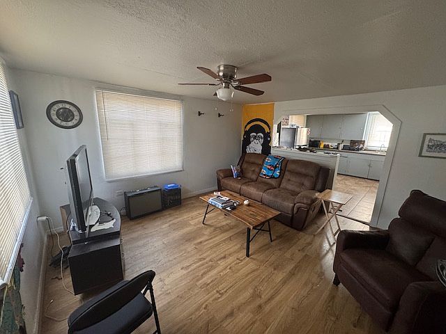 1st image of 1812 Mann St #1